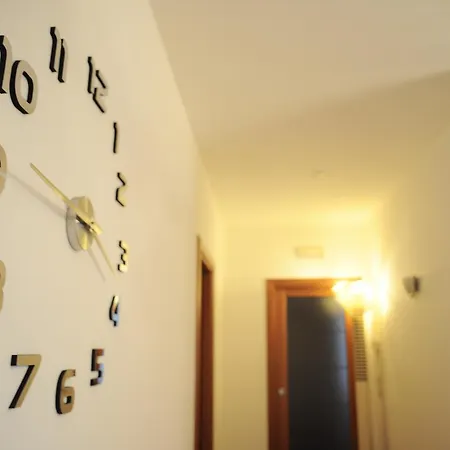 Alojamento de Acomodação e Pequeno-almoço Giulio Cesare 3*