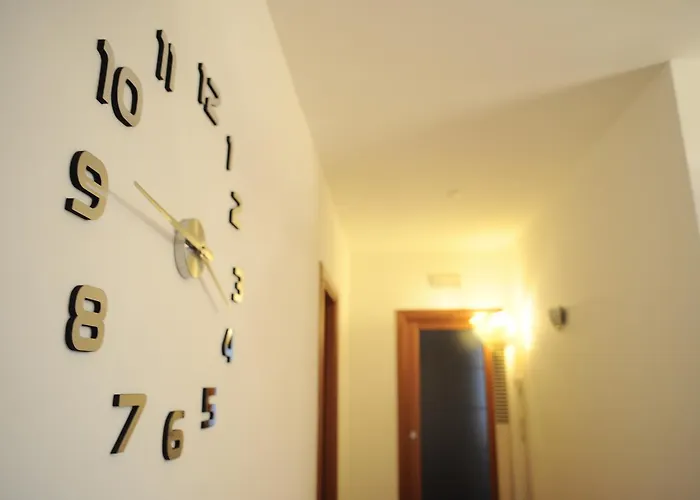 Alojamento de Acomodação e Pequeno-almoço Giulio Cesare 3*