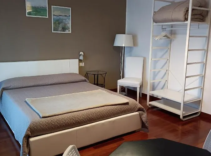 Bed & Breakfast Giulio Cesare 3*